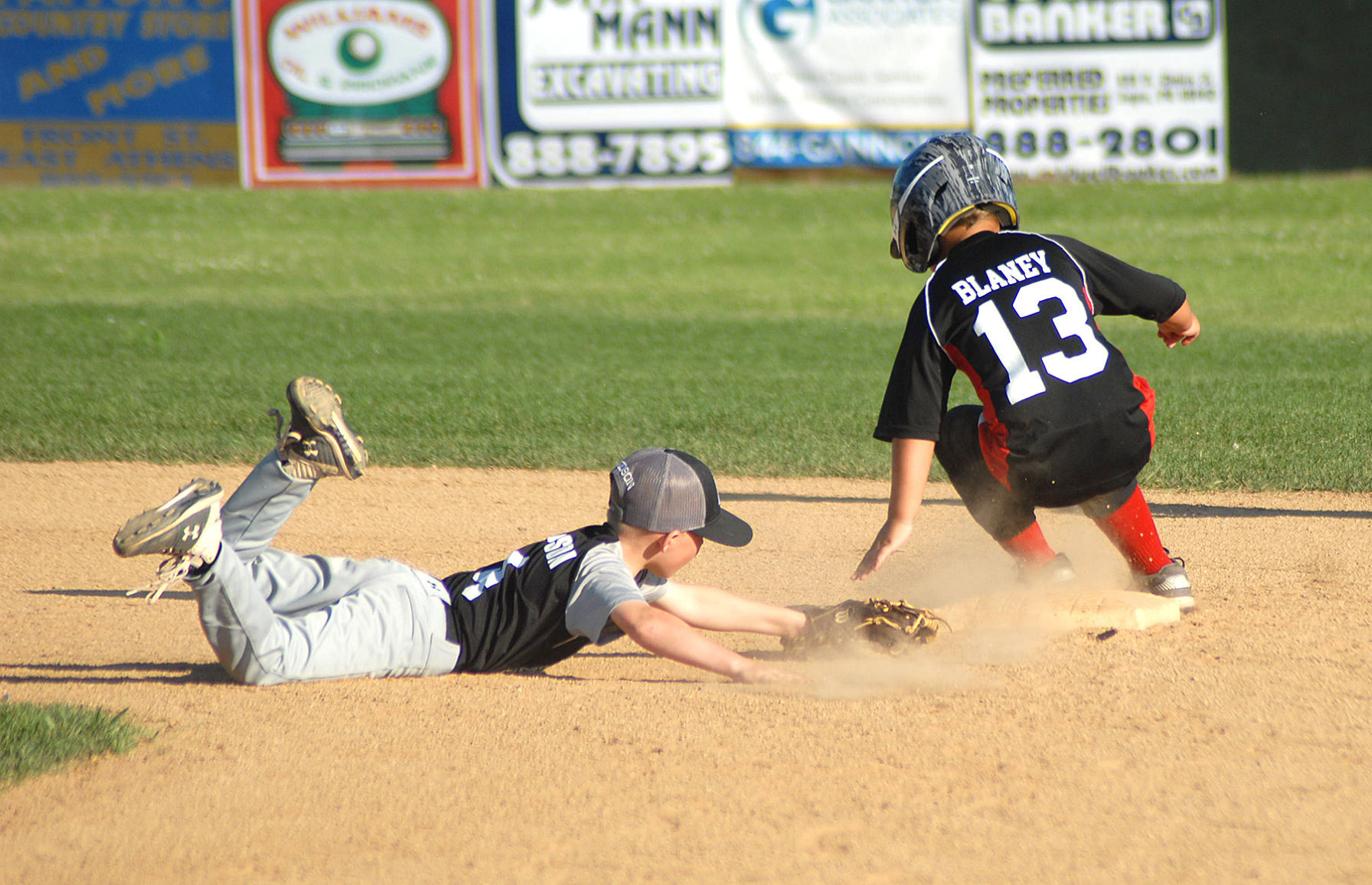 Athens reaches Gilbert-Brown final